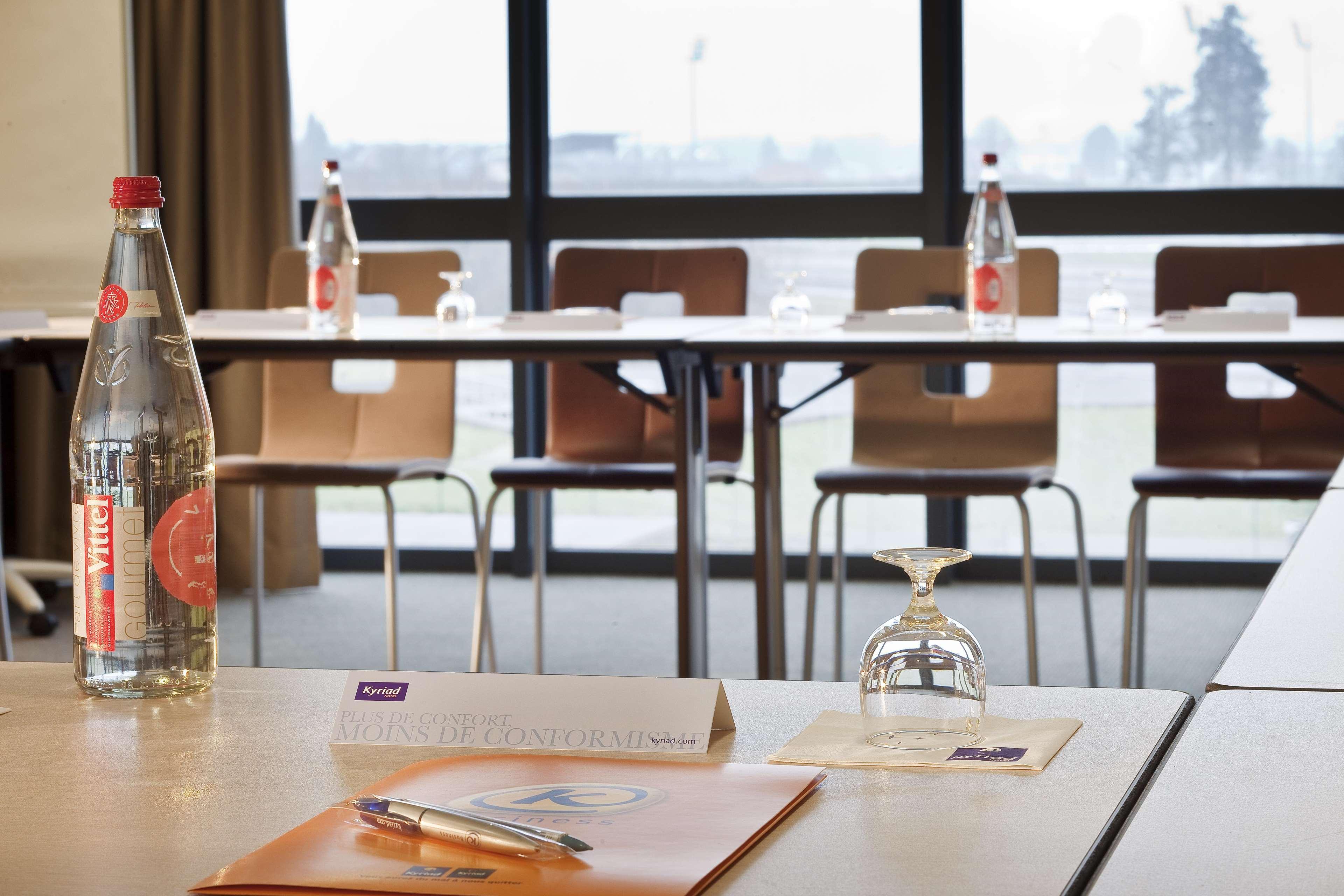 Hotel Ibis Styles Guéret Zewnętrze zdjęcie