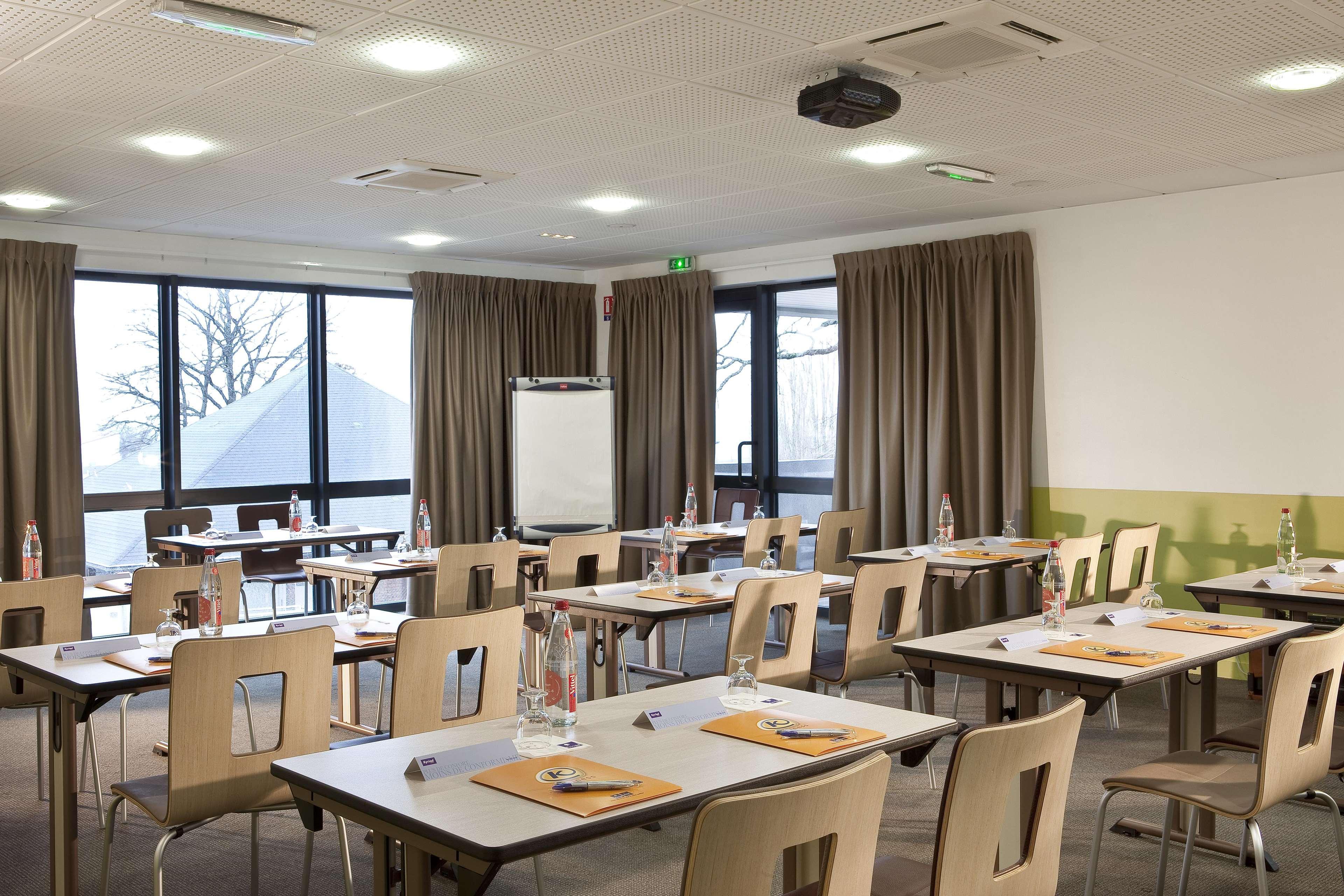 Hotel Ibis Styles Guéret Zewnętrze zdjęcie