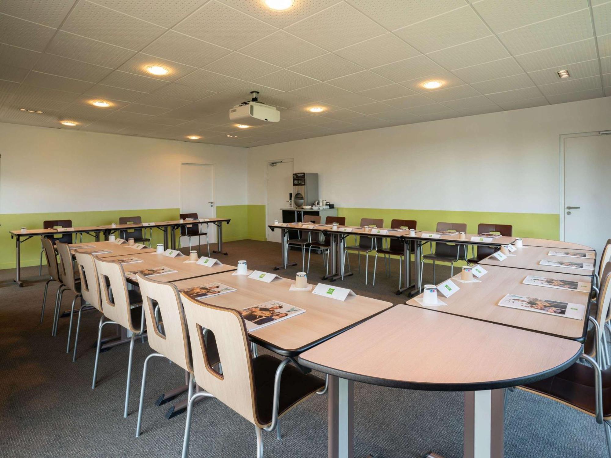 Hotel Ibis Styles Guéret Zewnętrze zdjęcie