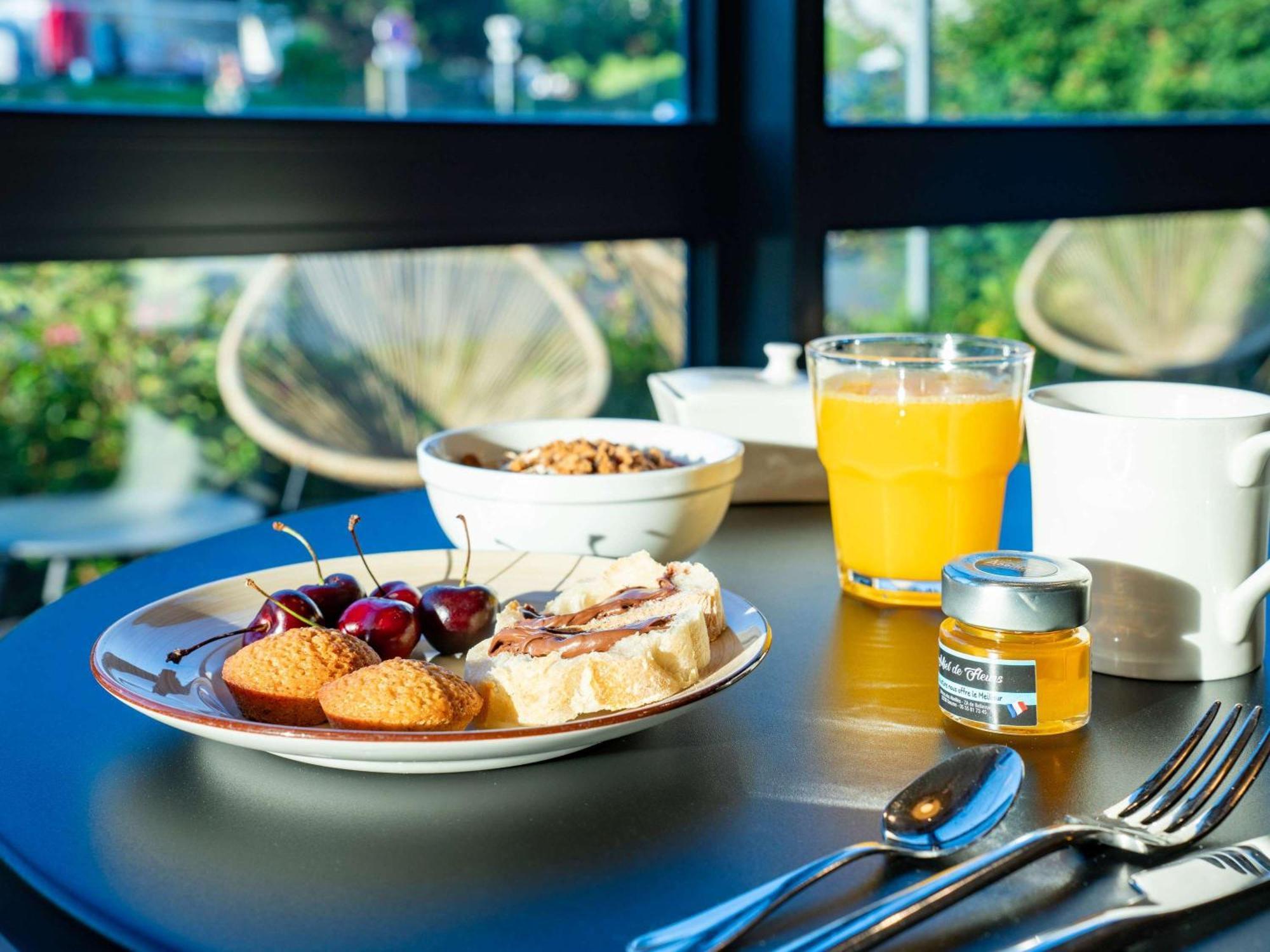 Hotel Ibis Styles Guéret Zewnętrze zdjęcie