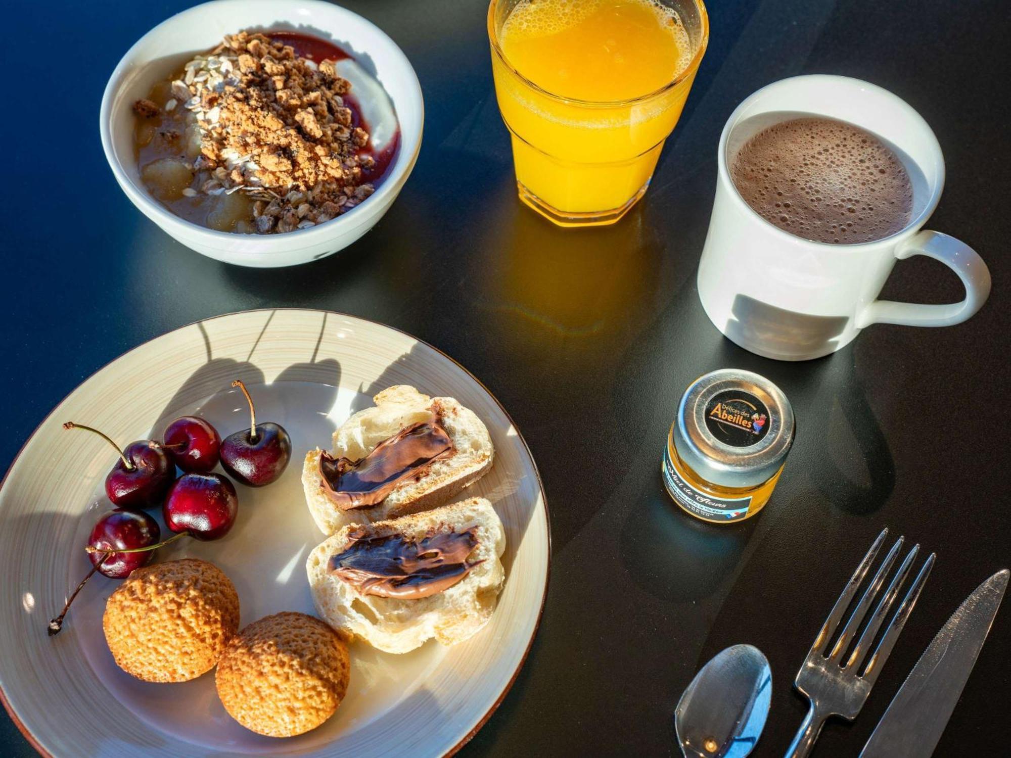 Hotel Ibis Styles Guéret Zewnętrze zdjęcie